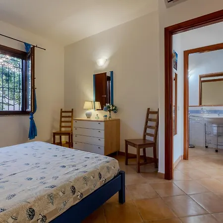 公寓 Guesthost - Lovely With Garden *