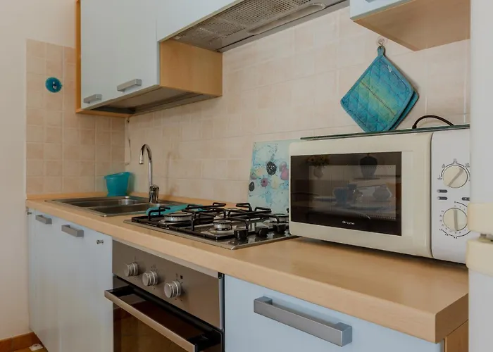 公寓 Guesthost - Lovely With Garden