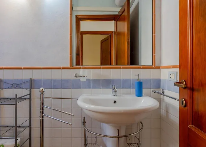 Guesthost - Lovely With Garden 公寓 维拉西米乌斯