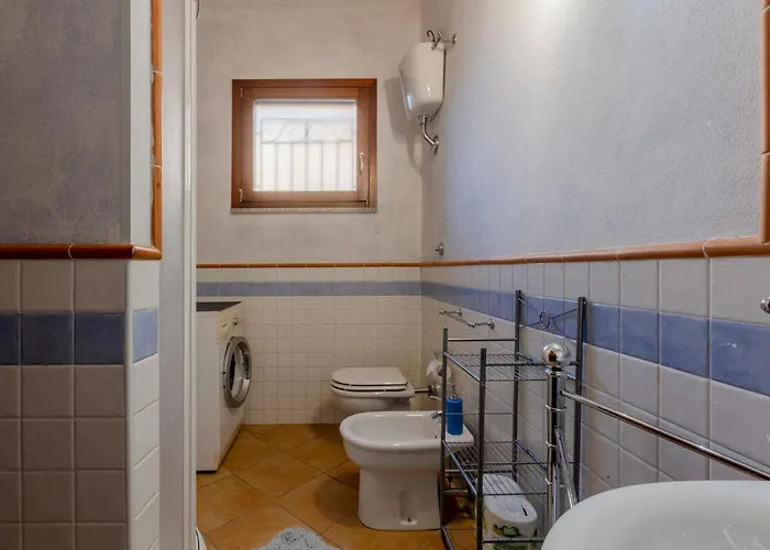 Guesthost - Lovely With Garden 公寓